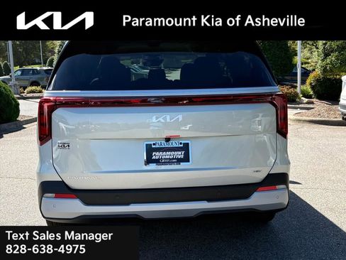 New 2026 Kia Carnival EX image 5