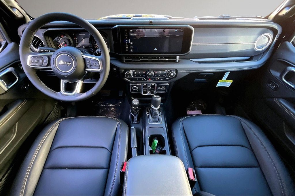 New 2026 Jeep Wrangler Unlimited Sahara AWD/4WD image 6