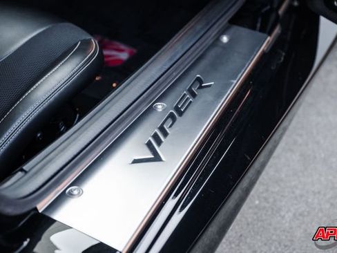 Used 2017 Dodge Viper SRT-10 RWD image 61