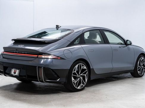 Used 2023 Hyundai Ioniq 6 SEL image 7