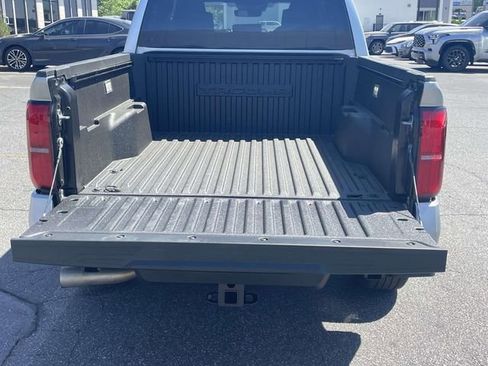 Used 2025 Toyota Tacoma TRD Sport RWD image 8