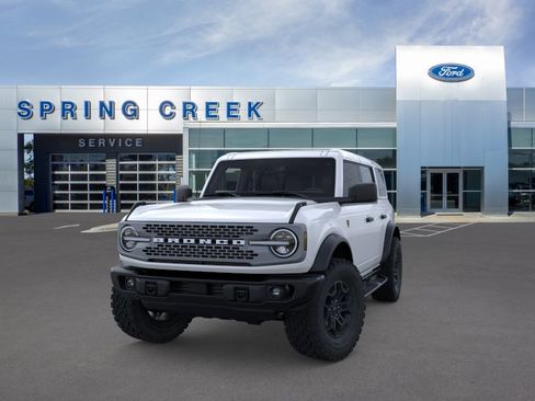 New 2026 Ford Bronco Badlands AWD/4WD image 3