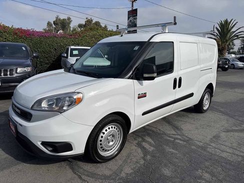 Used 2022 RAM ProMaster City Tradesman FWD image 3