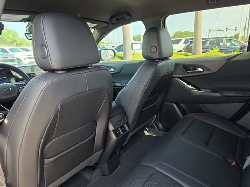 New 2026 Chevrolet Equinox RS w/ Convenience Package III FWD image 11