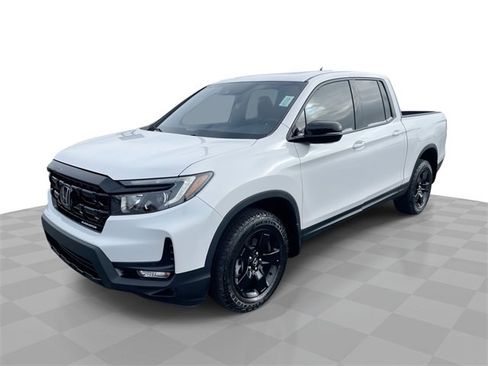 Used 2025 Honda Ridgeline Black Edition image 1