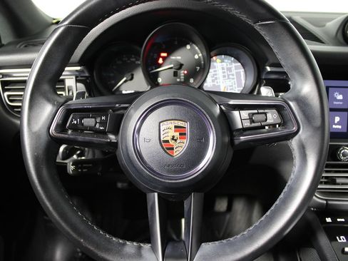Used 2022 Porsche Macan AWD/4WD image 14