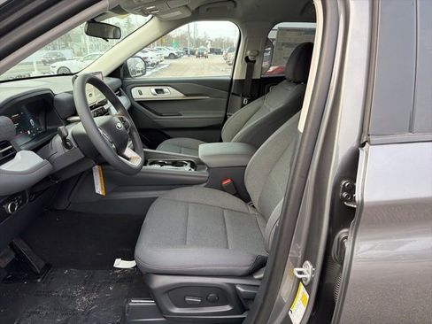 New 2026 Ford Explorer Active image 10