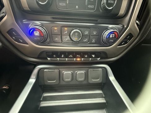 Used 2016 GMC Sierra 2500 Denali w/ Duramax Plus Package AWD/4WD image 23
