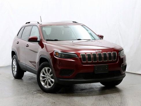 Used 2020 Jeep Cherokee Latitude w/ Cold Weather Group image 1