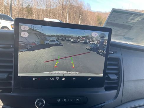 New 2026 Ford Transit 250 148 Medium Roof image 22