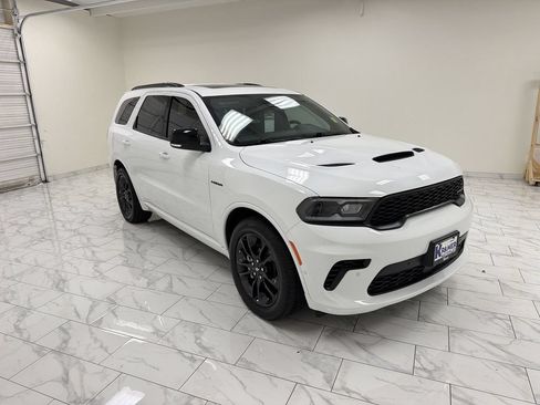 Used 2025 Dodge Durango R/T AWD/4WD image 2