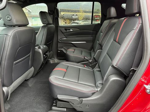 New 2026 Chevrolet Traverse RS AWD/4WD image 16