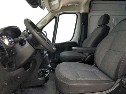 Used 2023 RAM ProMaster 3500 FWD image 14