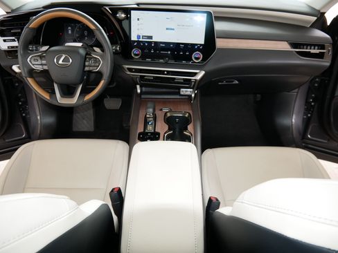 Used 2024 Lexus RX 350 Premium w/ Convenience Package FWD image 26
