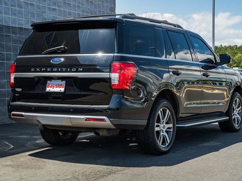 Used 2023 Ford Expedition XLT AWD/4WD image 6