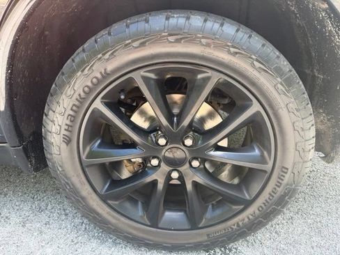 Used 2017 Dodge Durango GT w/ Premium Group AWD/4WD image 12