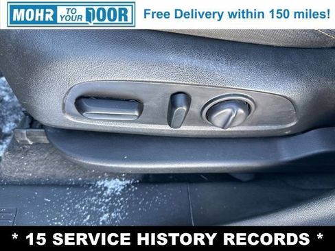 Used 2020 Chevrolet Equinox LT image 11