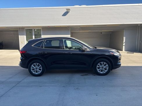Used 2025 Ford Escape Active image 4