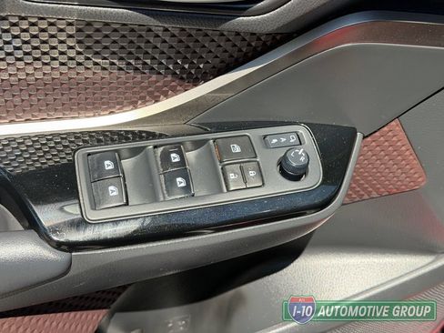 Used 2019 Toyota C-HR Limited FWD image 19