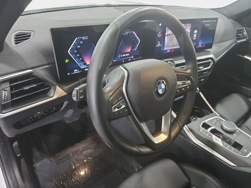 Used 2023 BMW 330i Sedan w/ Convenience Package RWD image 25