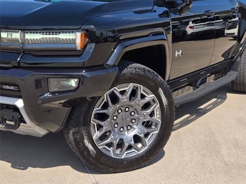 Used 2025 GMC Hummer EV 3X AWD/4WD image 7