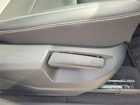 Used 2023 Volkswagen Atlas SE w/ Panoramic Sunroof Package image 18