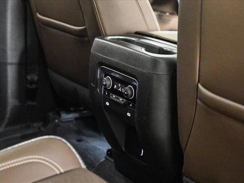 Used 2021 Chevrolet Tahoe High Country image 19