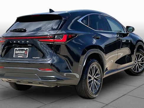 Used 2025 Lexus NX 250 FWD w/ Premium Package image 13
