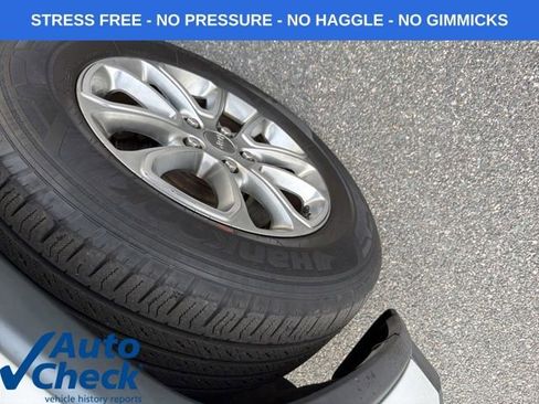 Used 2015 Jeep Grand Cherokee Limited image 14