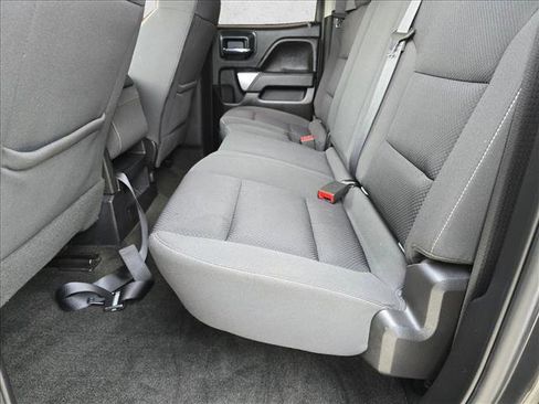 Used 2018 Chevrolet Silverado 1500 LT AWD/4WD image 15