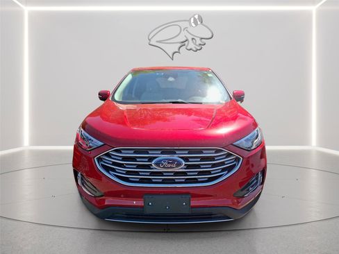 Used 2024 Ford Edge Titanium AWD/4WD image 9