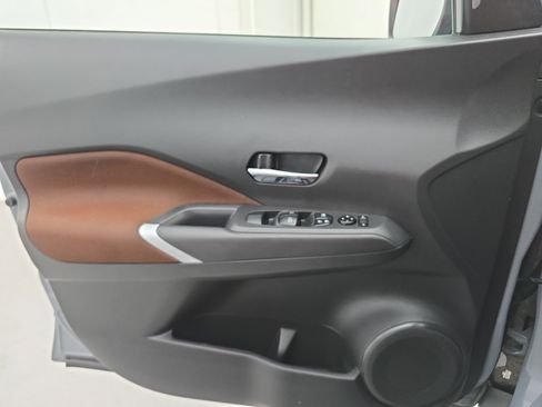 Certified 2023 Nissan Kicks SR FWD image 24