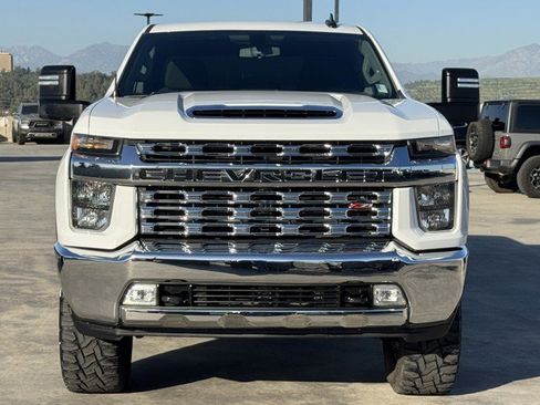 Used 2023 Chevrolet Silverado 2500 LT w/ Convenience Package image 2