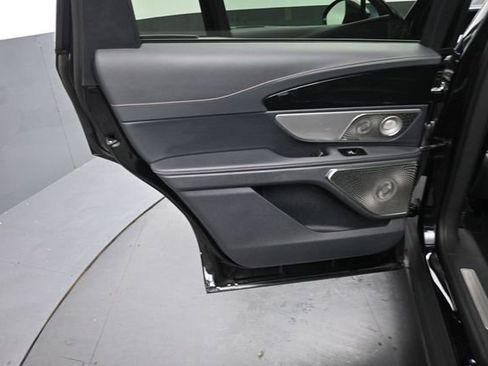 Certified 2025 Lincoln Nautilus Reserve AWD/4WD image 26