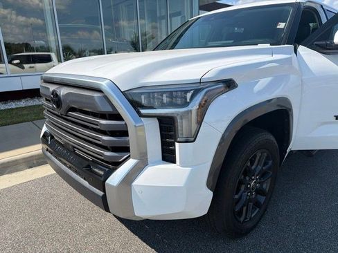 Used 2022 Toyota Tundra Limited AWD/4WD image 14