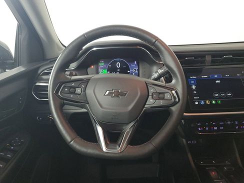 Used 2023 Chevrolet Bolt EUV Premier w/ Redline Edition image 16