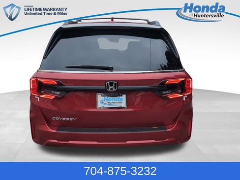 New 2026 Honda Odyssey EX-L image 7