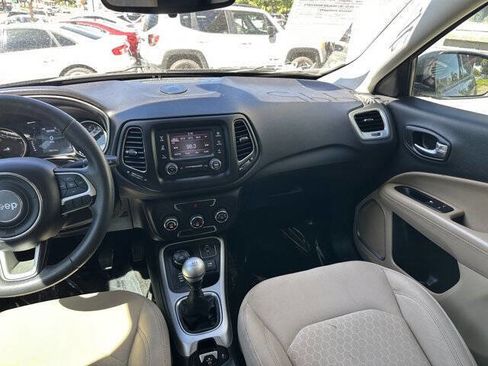Used 2018 Jeep Compass Sport image 19