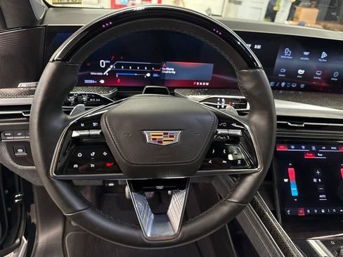 Certified 2025 Cadillac Escalade V w/ LPO, ONYX Package AWD/4WD image 13