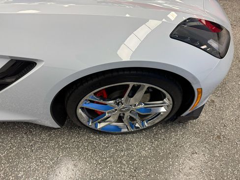 Used 2019 Chevrolet Corvette Stingray Convertible w/ Battery Protection Package image 24