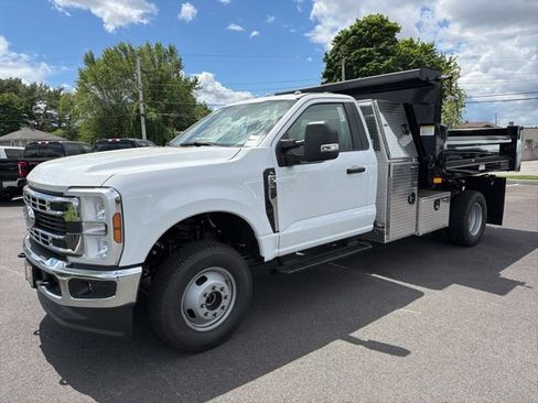 New 2026 Ford F350 XL w/ XL Chrome Package AWD/4WD image 7