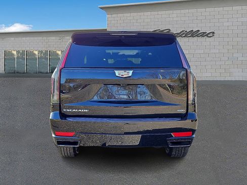 Certified 2022 Cadillac Escalade ESV Sport image 5