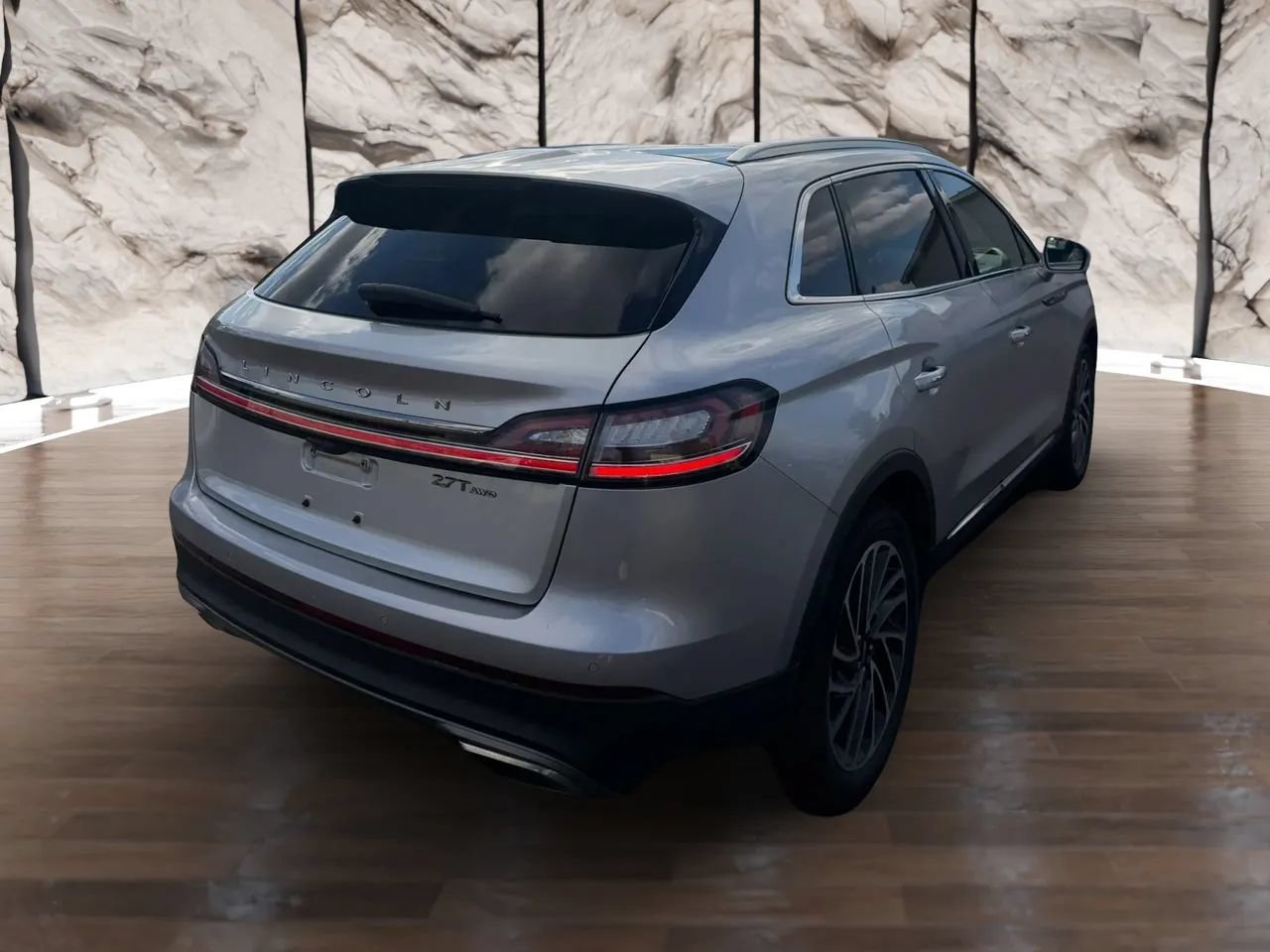 Used 2019 Lincoln Nautilus Reserve w/ Cargo Utility Package AWD/4WD image 7