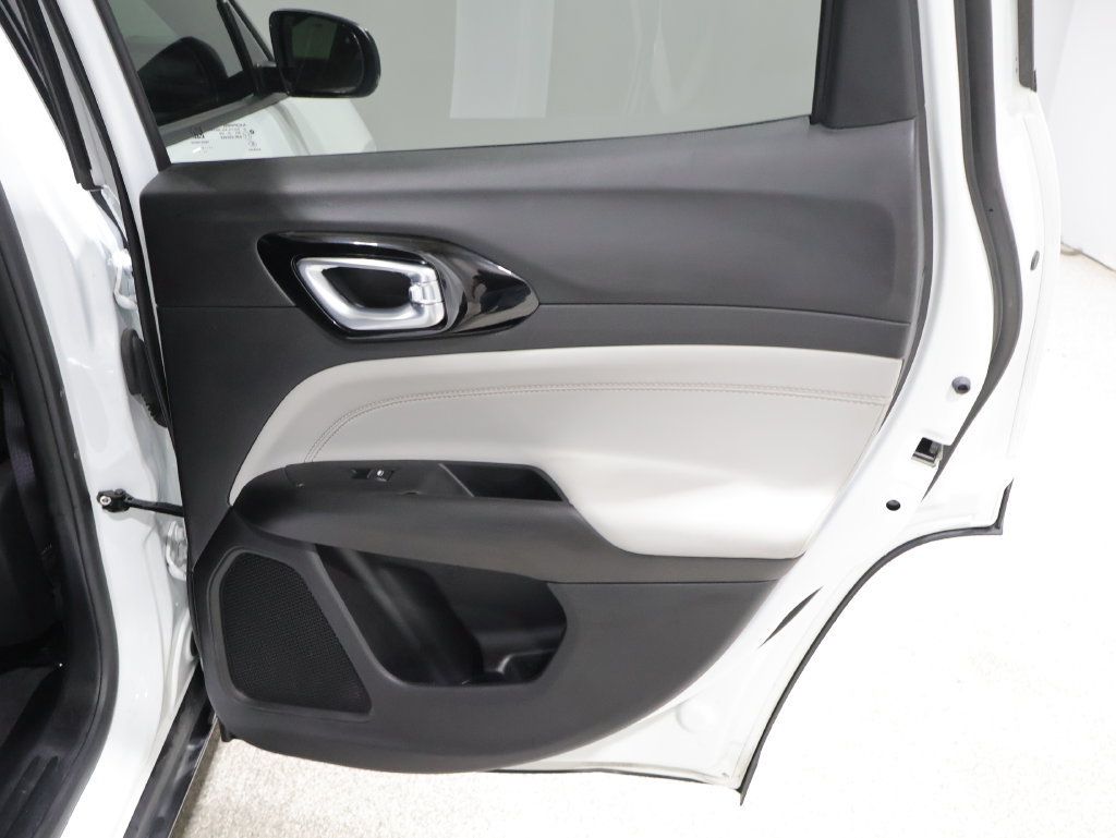 Certified 2025 Jeep Compass Limited AWD/4WD image 21