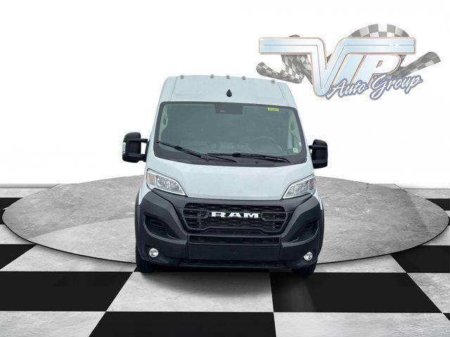 Used 2024 RAM ProMaster 2500 w/ Convenience Group FWD image 2