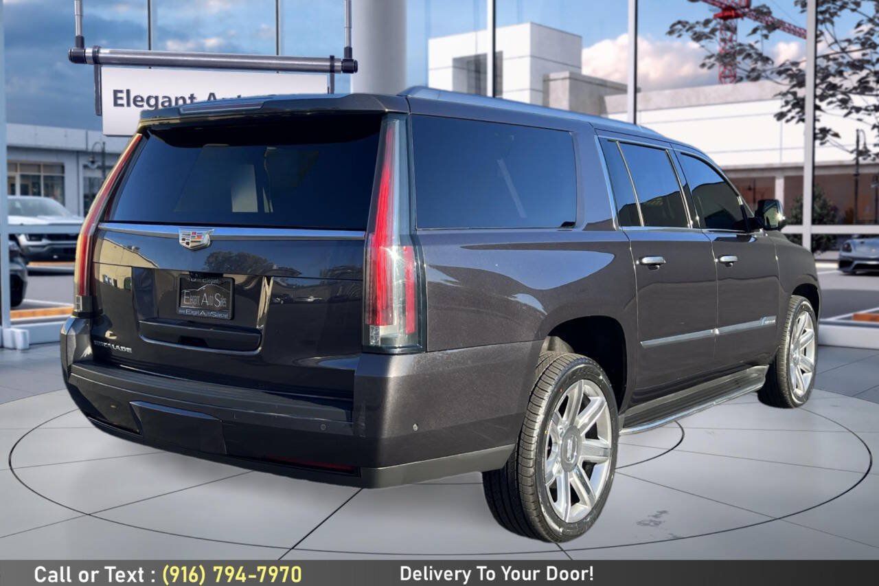 Used 2017 Cadillac Escalade ESV Luxury AWD/4WD image 5