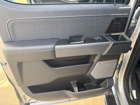Used 2023 Ford F150 Lariat w/ Max Trailer Tow Package AWD/4WD image 9