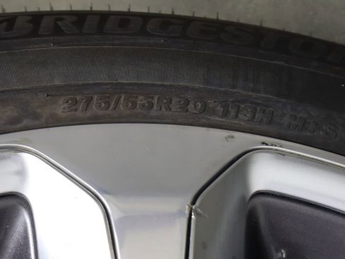 Used 2020 RAM 1500 Limited w/ Body Color Bumper Group AWD/4WD image 43