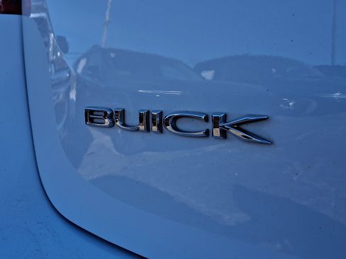 Used 2017 Buick Encore Preferred image 29