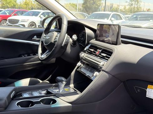 Used 2026 Genesis G70 2.5T AWD/4WD image 21
